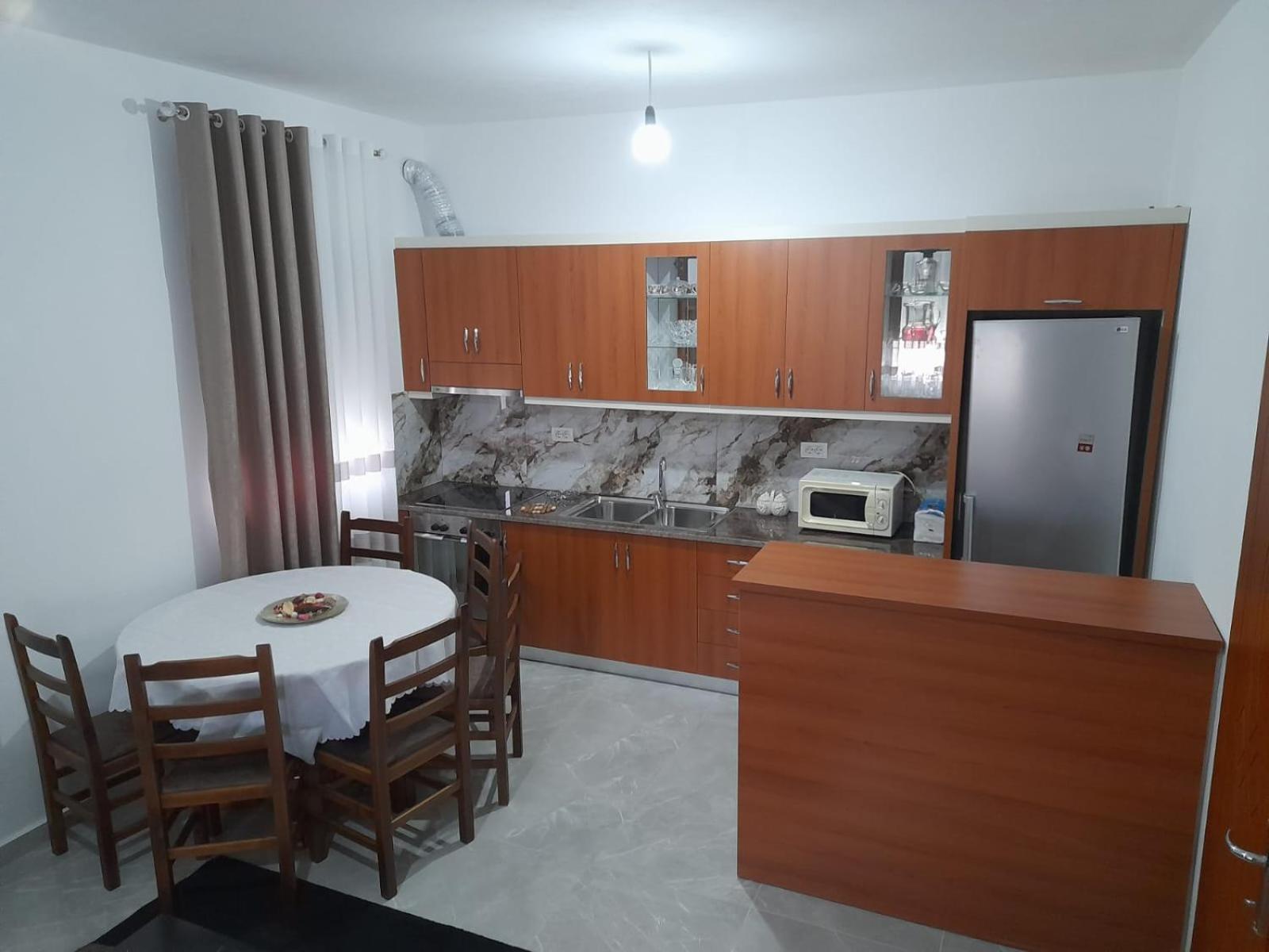 Villa Besart Berat Bagian luar foto